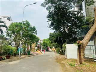 200m2 15 tỷ hàng hiếm! chính chủ bán nền biệt thự ngang 8m. sổ cá nhân ngay kdc gia hòa hỗ trợ vay