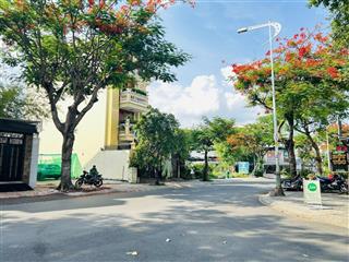 Bán đất ngay mặt tiền trục chính (16m), kdc đông thủ thiêm. diện tích 5mx22m. hàng xóm global city