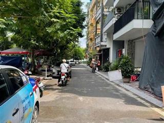 Bán nhà Tây Hồ, 7 tầng thang máy, 46m² giá 12.8 tỷ. Không gian xanh, sống hưởng thụ, 25m ra Hồ Tây