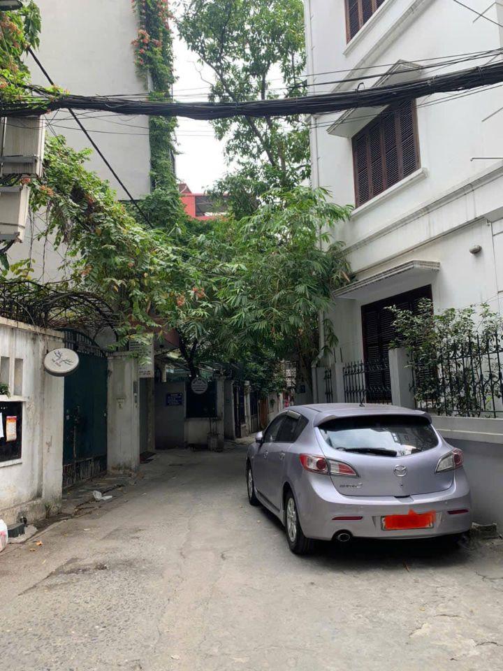 Bán nhà phố Cầu Giâý- 2 thoáng, Sân vườn, Gara ô tô, Gần phố Ở sướng. Dt 81m2 - 23.6 tỷ