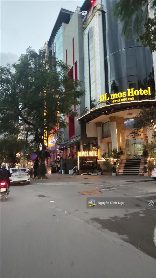 Lê đức thọ. lô góc độc bản. cực kì hiếm 150m2 x10t. dòng tiền 300 triệu /tháng. giá 135 tỷ tl