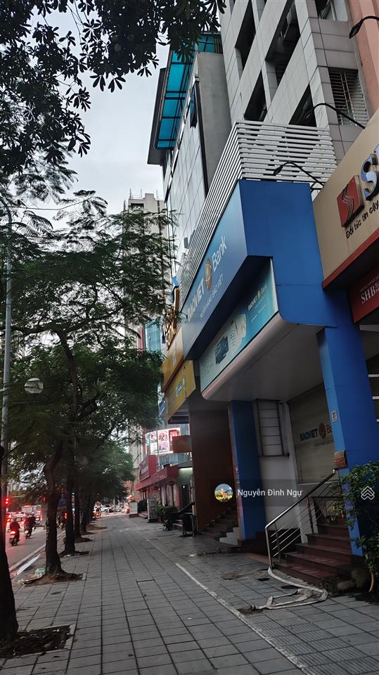 Lê đức thọ. lô góc độc bản. cực kì hiếm 150m2 x10t. dòng tiền 300 triệu /tháng. giá 135 tỷ tl