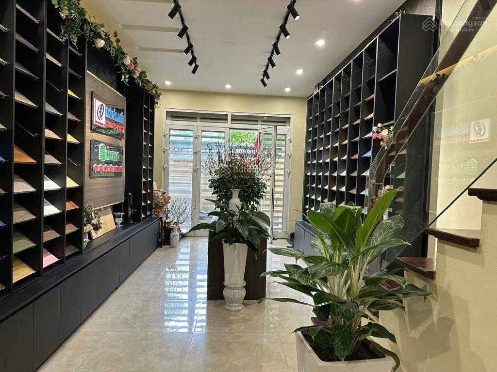 Mặt phố kinh doanh đỉnh cạnh chợ sát ubnd phường phúc . hà đông 50m  13.7 tỷ