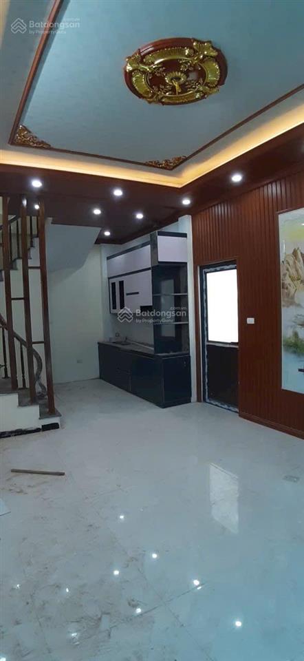 Bán nhà dt 38m2 * 5t lô góc, ngõ chùa tổ 5 đồng mai ô tô tránh đường thông kd buôn bán các loại