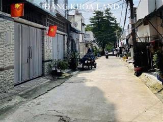 Cần bán gấp lô đất tặng dãy phòng trọ thu nhập sẵn. thủ đức. 70.9m2. gía nhỉnh 5 tỷ