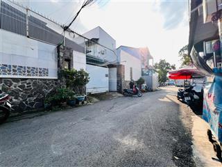 Cần bán gấp dãy trọ mặt tiền đ4 linh tây, thủ đức 174m2 ngang 9m. gía đầu tư.