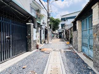 Siêu hiếm  nhà 3 mặt hẻm đường 22, linh đông  xe hơi vào tận nơi  150m2 giá nhỉnh 8tỷ