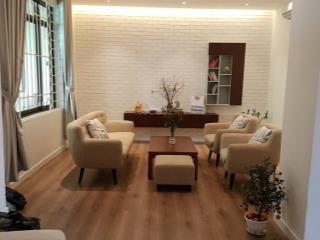 Bán căn 2pn tòa b5 làng quốc tế thăng long  cầu giấy dt 73,4m ban công đn 5,3x tỷ.  0916 820 ***