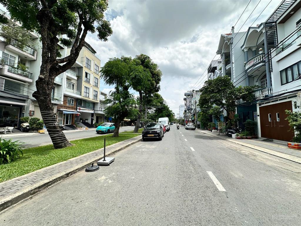 Nhà 6 tầng chdv thang máy  mặt tiền đường đôi 7 và 9, p. tân kiểng, quận 7