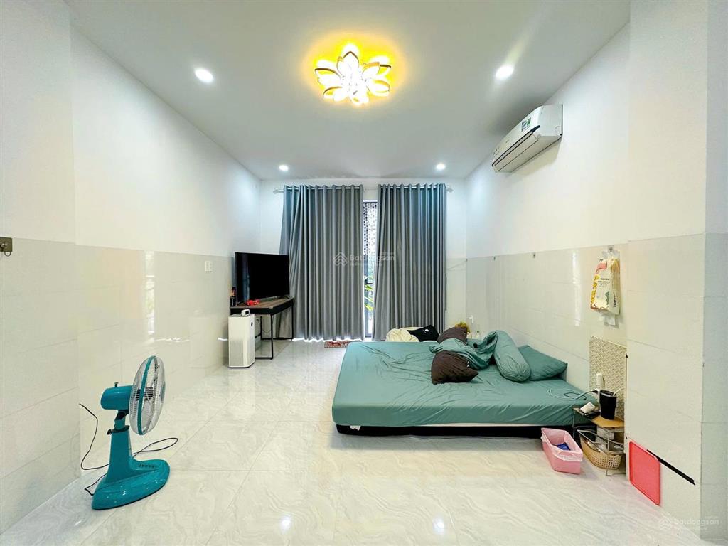  nhà 4 lầu khu cư xá ngân hàng quận 7  trục kinh doanh mua bán