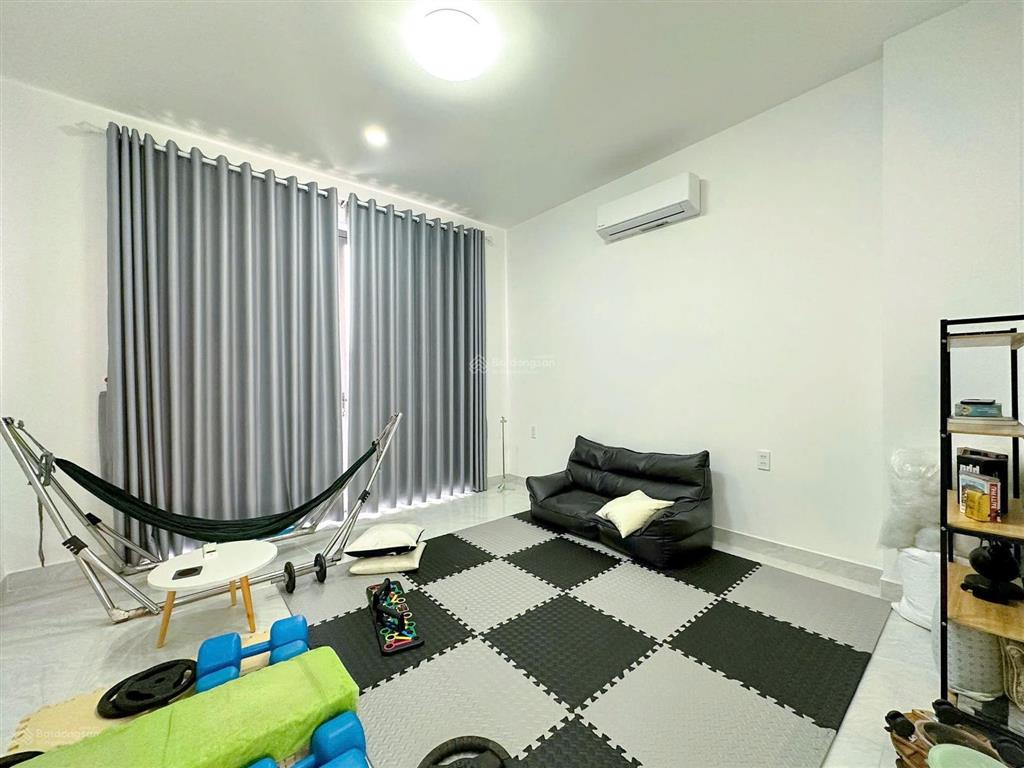  nhà 4 lầu khu cư xá ngân hàng quận 7  trục kinh doanh mua bán