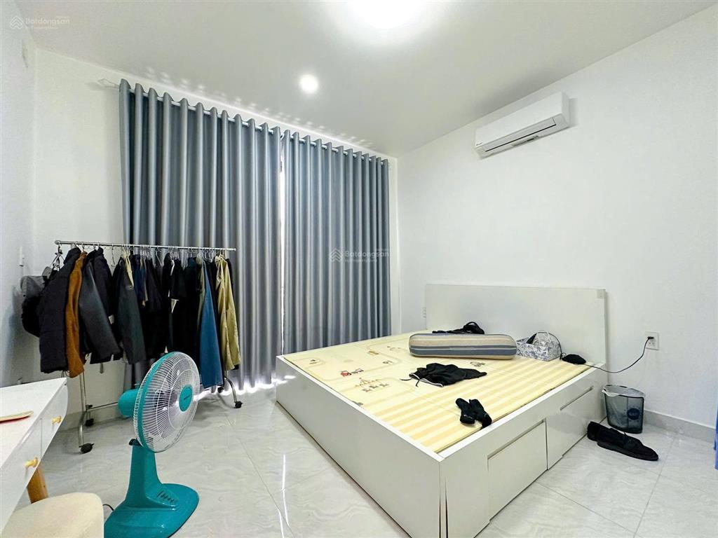  nhà 4 lầu khu cư xá ngân hàng quận 7  trục kinh doanh mua bán