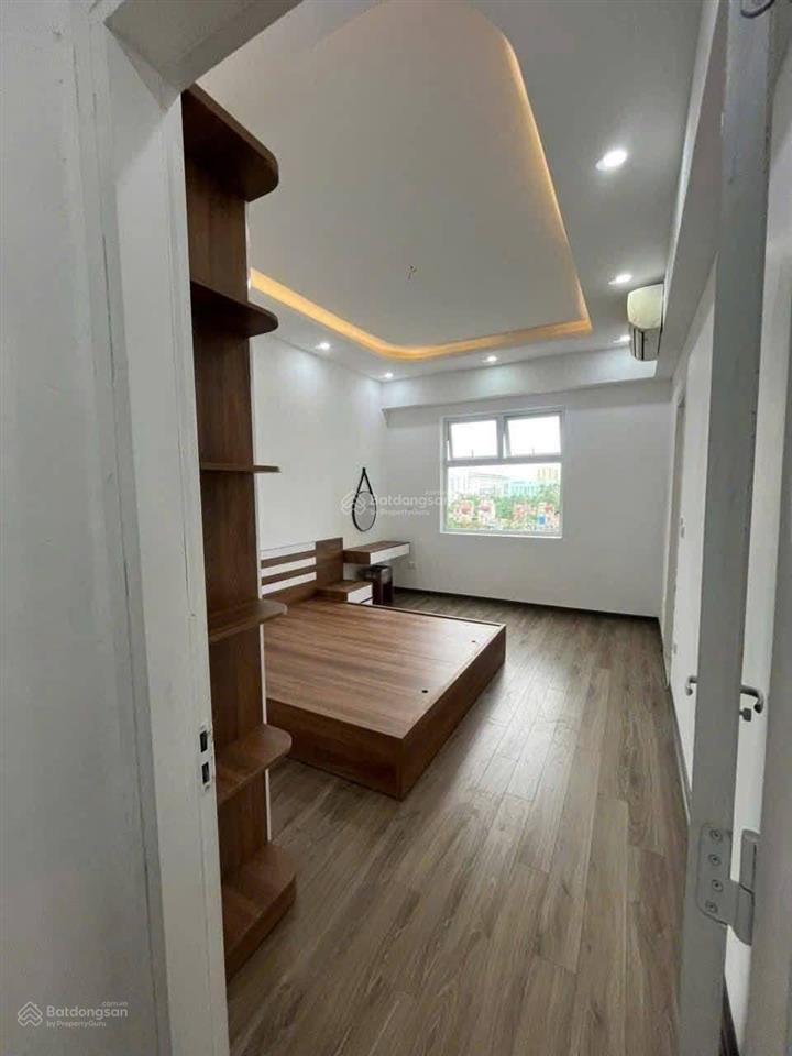Căn góc tầng thấp ct5 xa la, nhà đẹp sổ đỏ chính chủ! diện tích 75m²