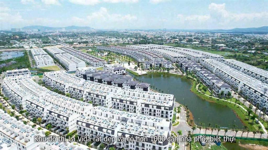 Cần bán liên kế 5x17m (dtxd 5x13m) tây bắc , có sổ hồng 7,480 tỷ