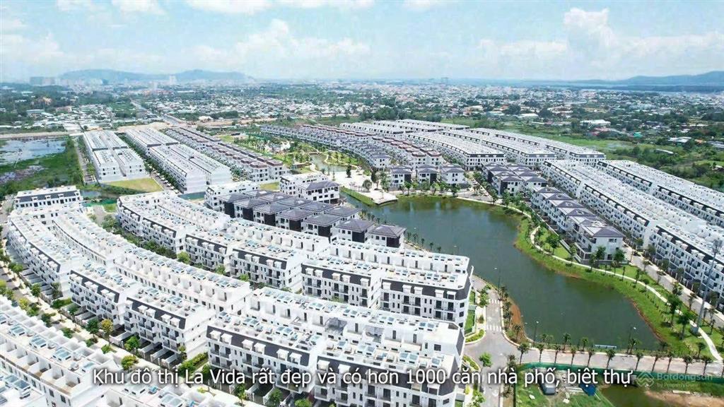 Lk1 ngang 6 có sổ, bán gấp 8,650 tỷ thương lượng