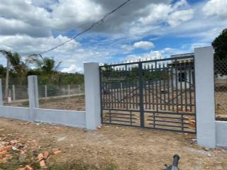 Bán gấp đất 2mt đt713, đông hà, đức linh, bt. dt 1,527m2, có sẵn 200m2 thổ cư. giá ngộp 2,5 tỷ tl