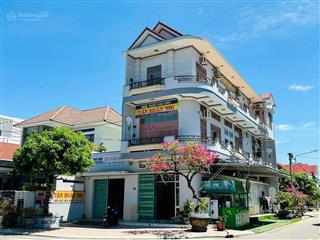 Cho thuê nhà tại bình định (ngô mây  phù cát  bình định) 3 tầng 11 phòng