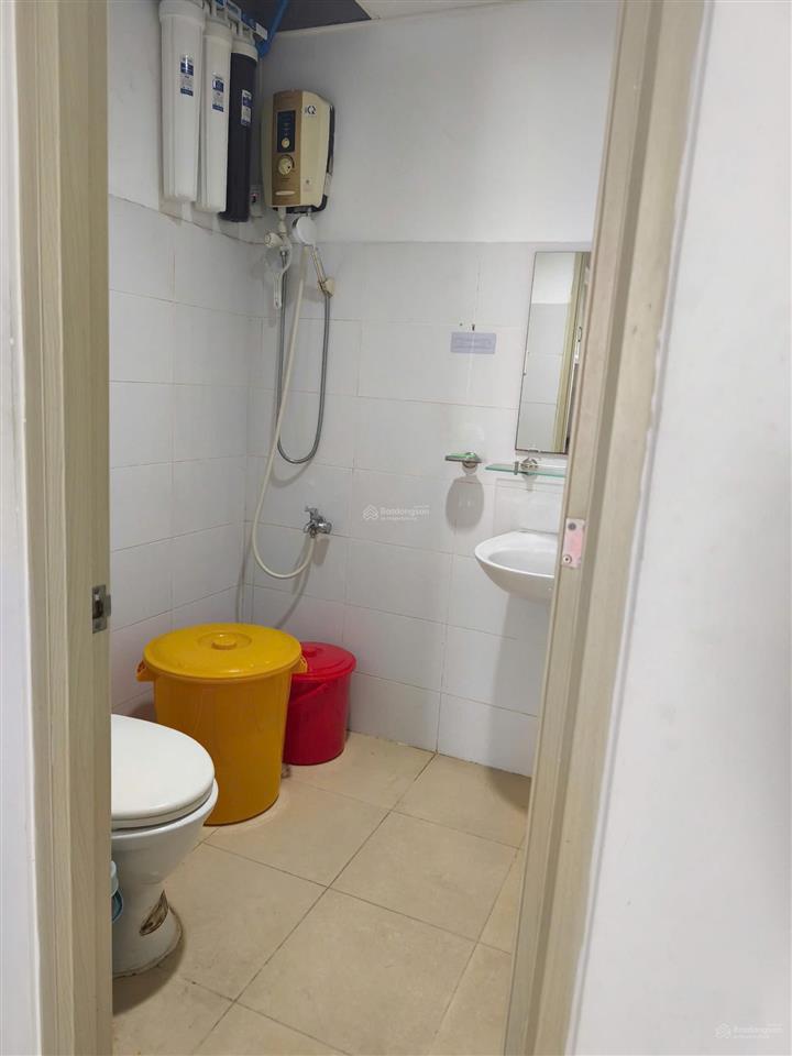 Chính chủ cần bán nhanh căn hộ hqc plaza 70m2 gốc lầu 19 sổ hồng đủ 5 năm vay bank thoải mái