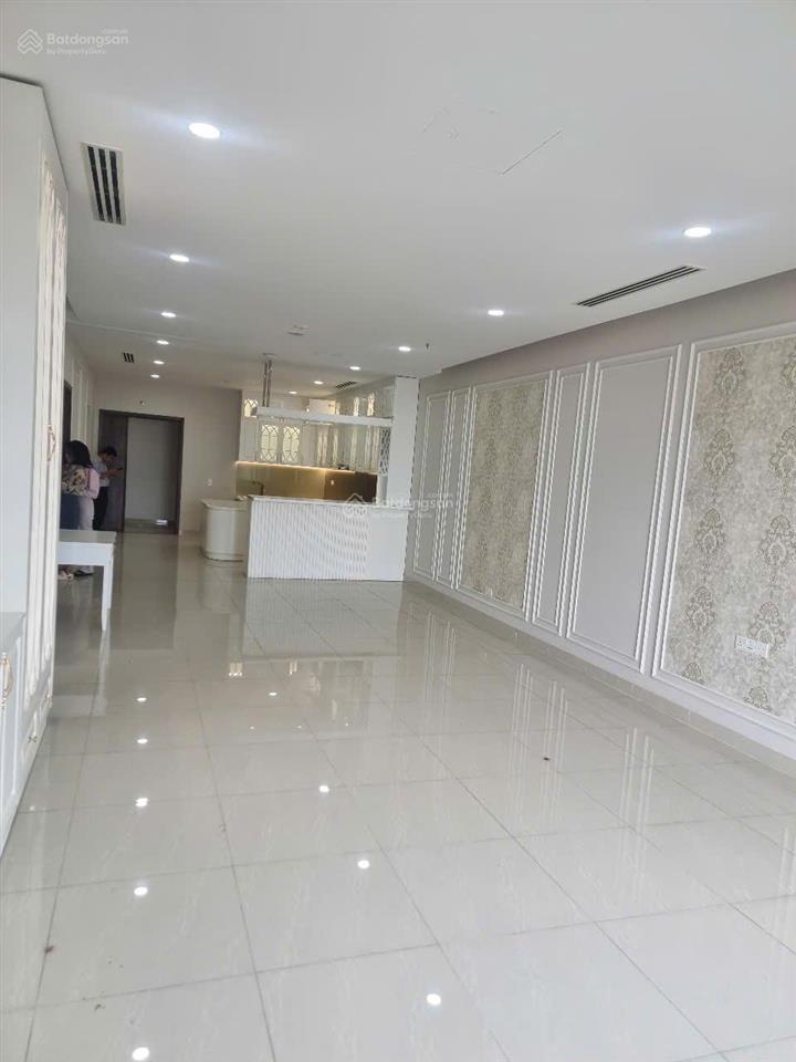 Goldenking căn hộ văn phòng officetel hạng a ngay trung tâm phú mỹ hưng mặt tiền nguyễn lương bằng