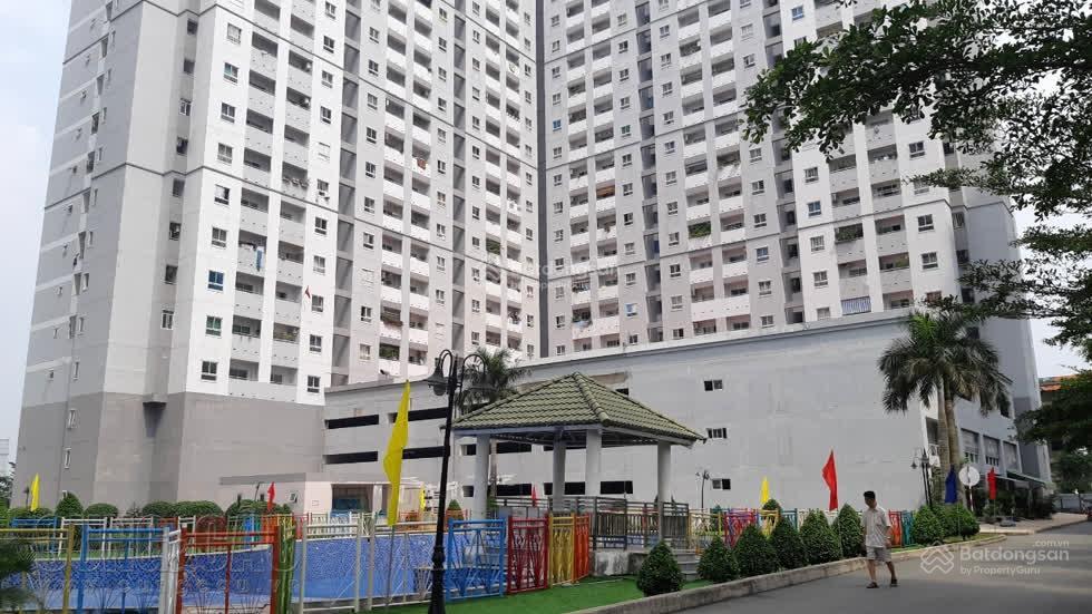 Bán nhà sổ hồng riêng đủ 5 năm hqc plaza căn 55m2 giá 1.350 tỷ bank giải ngân 1 tỷ 0909 146 ***