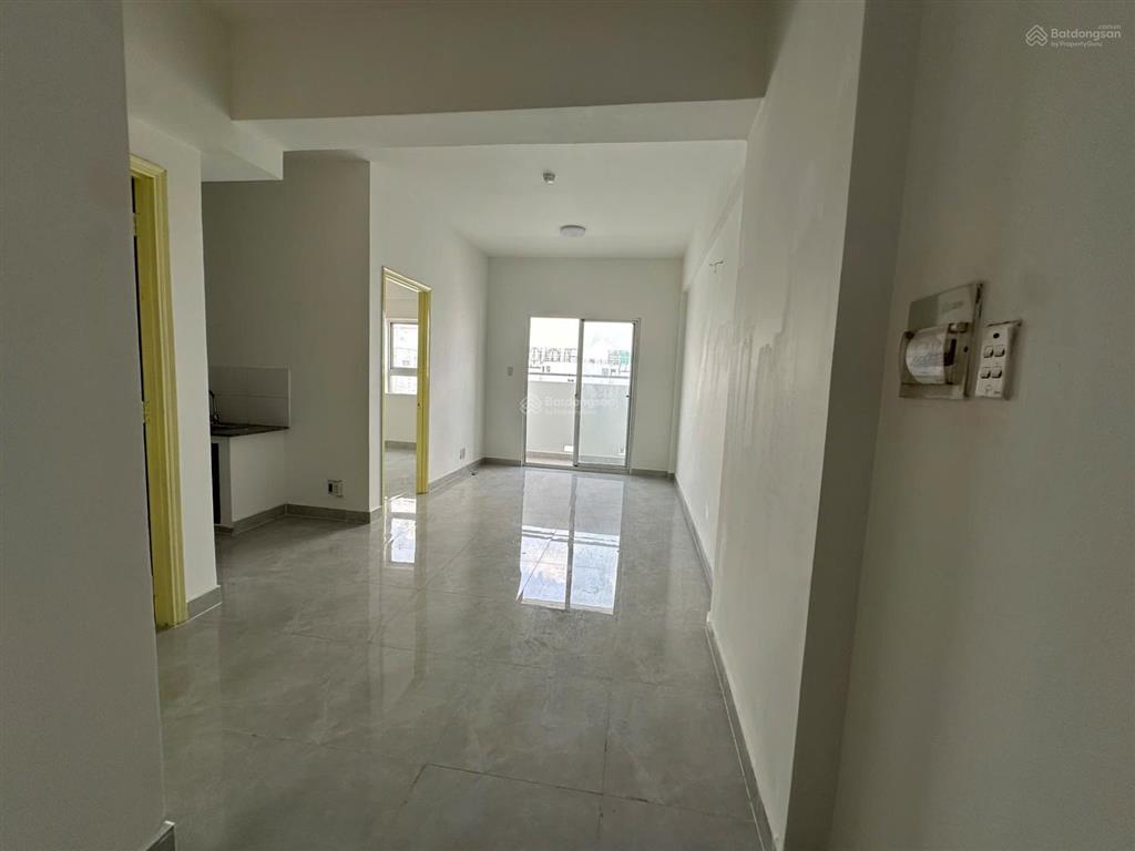 Bán nhà sổ hồng riêng đủ 5 năm hqc plaza căn 55m2 giá 1.350 tỷ bank giải ngân 1 tỷ 0909 146 ***