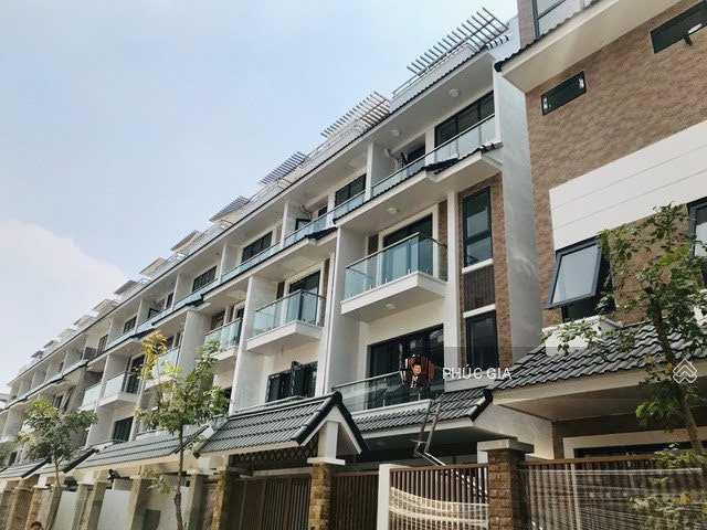 Cho thuê nhà liền kề mới hoàn thiện làm văn phòng, ở. diện tích 98m2, mặt tiền 5m, nhà 5 tầng
