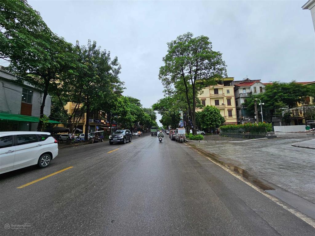 Cho thuê biệt thự dài hạn tại kđt xa la. diện tích 160m2, thiết kế 05 tầng, 400m2 sàn