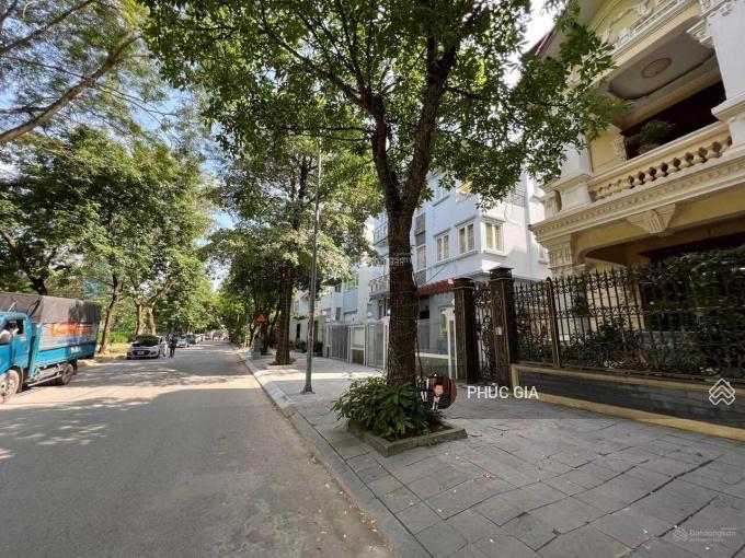Cho thuê nhà liền kề tại khu đô thị vĩnh hoàng. diện tích 120m², 02 mặt tiền, nhà 04 tầng. khu vip
