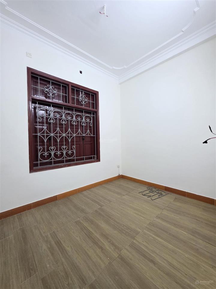 Bán gấp căn nhà diện tích 54m2, thiết kế 04 và tum