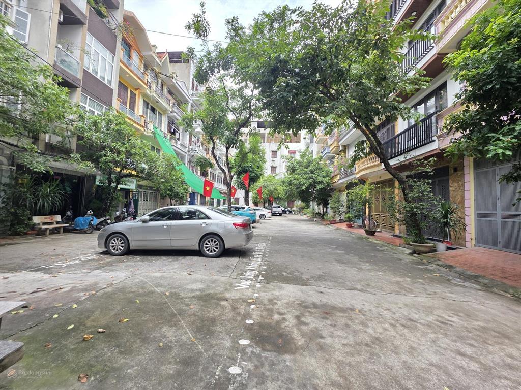 Bán gấp căn nhà diện tích 54m2, thiết kế 04 và tum