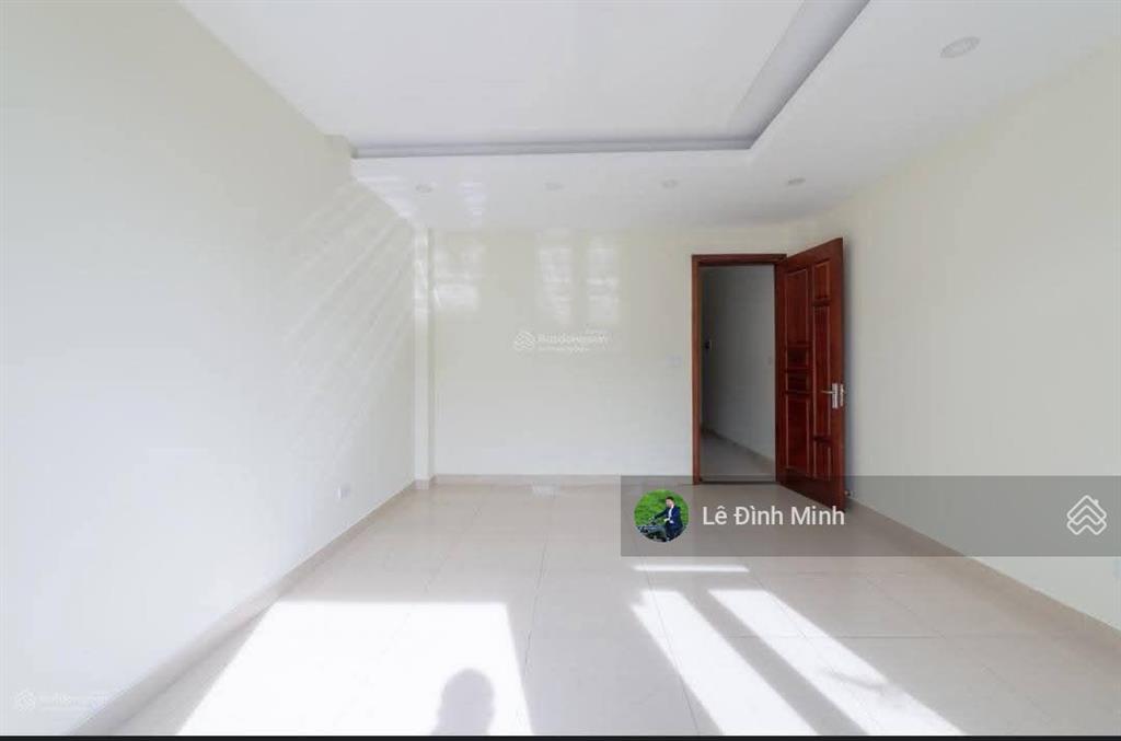 Cho thuê nhà 5 tầng tại khu đô thị gelexia riverside. diện tích 100m2, thiết kế 5 tầng, thông sàn