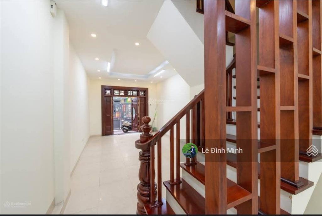 Cho thuê nhà 5 tầng tại khu đô thị gelexia riverside. diện tích 100m2, thiết kế 5 tầng, thông sàn