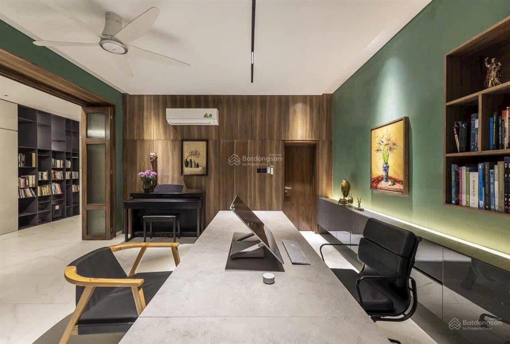 Cho thuê biệt thự kinh doanh. diện tích 260m2, mặt tiền 15m, đủ hệ thống pccc. làm văn phòng hoặc ở