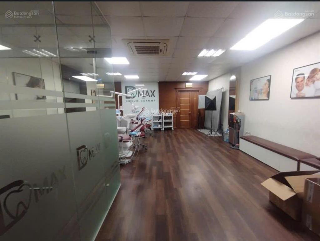 Nhà cho thuê tại giải phóng. diện tích 80m, 100, 281m2, từ 17 đến 45 triệu. làm văn phòng, k/doanh