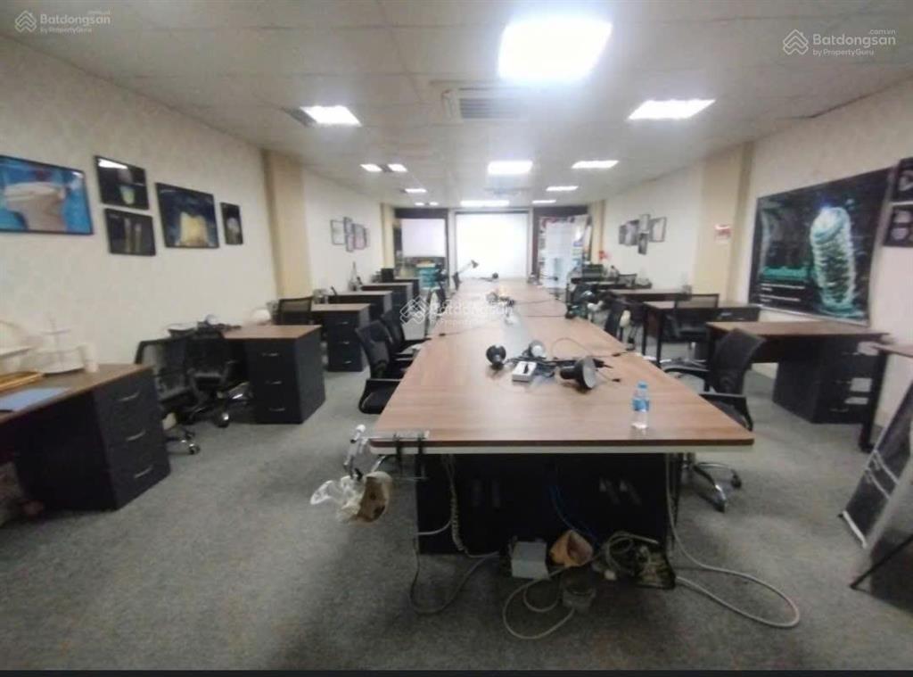 Nhà cho thuê tại giải phóng. diện tích 80m, 100, 281m2, từ 17 đến 45 triệu. làm văn phòng, k/doanh