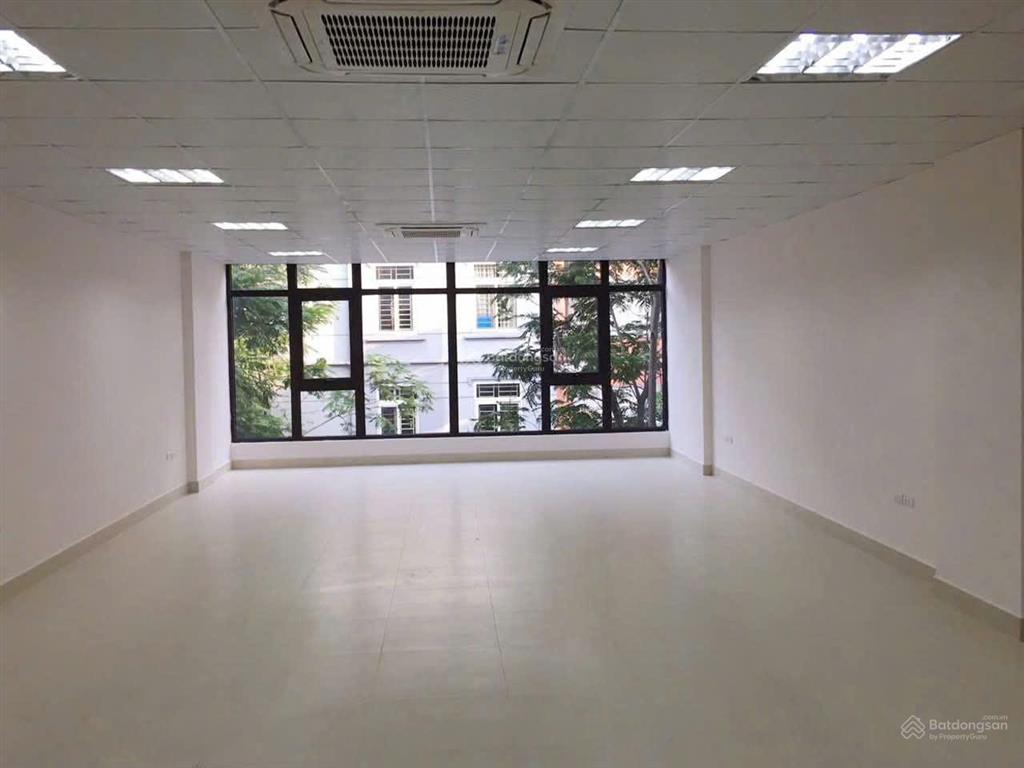 Nhà cho thuê tại giải phóng. diện tích 80m, 100, 281m2, từ 17 đến 45 triệu. làm văn phòng, k/doanh