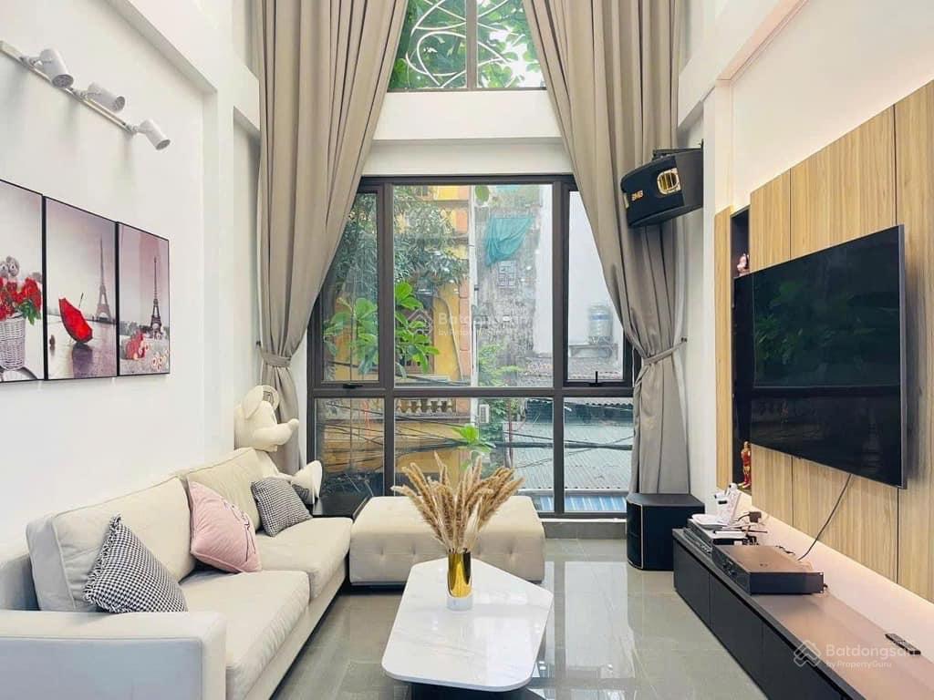 Cần bán nhà phân lô khu hành chính quận hoàng mai. diện tích 60m2, mặt tiền 04m, xây 05 tầng