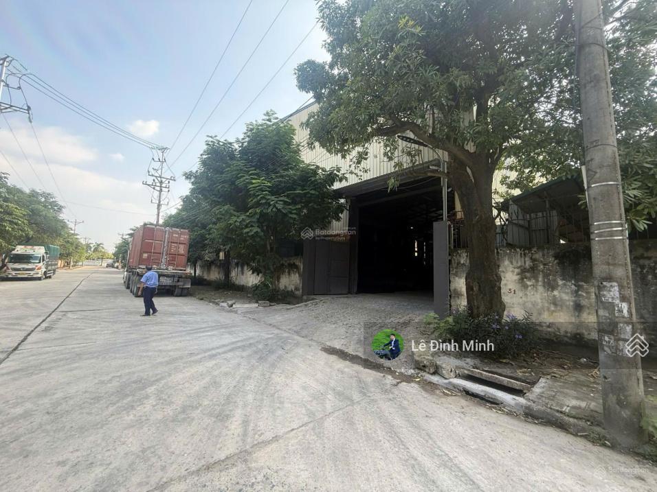 Chuyên cho thuê kho xưởng. dt 1000m2 tiêu chuẩn cao, pccc, xuất vat đầy đủ
