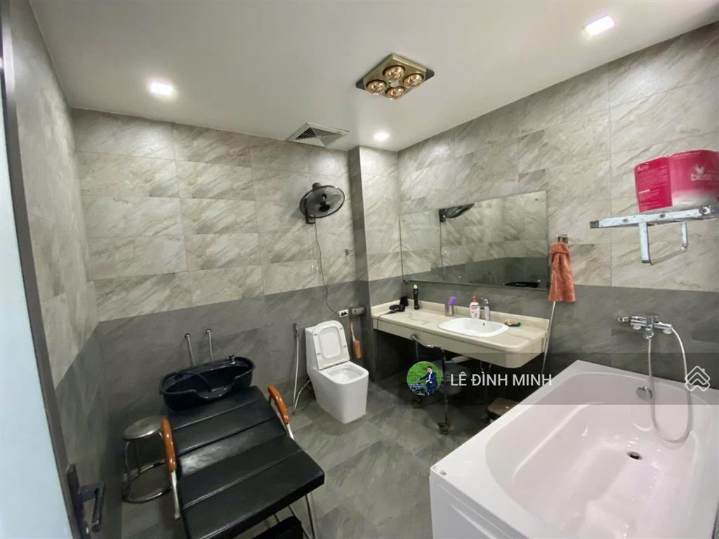 Bán liền kề đẳng cấp nhất khu đô thị pháp vân. diện tích 115m2, mặt tiền 6.5m, vuông vắn, 04 tầng