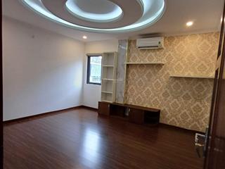 Cho thuê biệt thự hiện đại mặt đường bùi xuân phái, mỹ đình 2. dt 200m2 x 4t, mt 12m. giá 45tr
