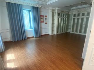 Cho thuê nhả nguyên căn đường ô tô tránh hạ yên quyết, cầu giấy. dt 70m x5t, mt 5m. giá 25tr
