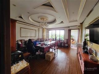 Cho thuê biệt thự sang trọng hiện đại, mới gần hồ kđt tp giao lưu. dt 210m x 5t, mt 12m. giá 55tr
