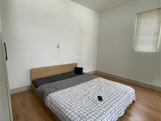 Chính chủ cho thuê phòng đầy đủ nội thất ngay cv lê văn tám, chợ tân định q3, 30m2 giá 7,5 tr/tháng
