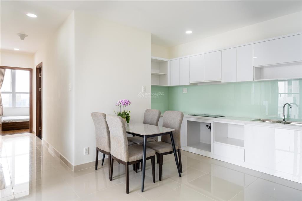 Cho thuê căn 2pn 1wc giá 8 triệu/th, nhận nhà ở ngay.  0907 174 ***