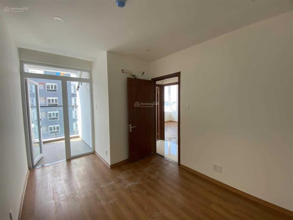 Cho thuê căn 2pn giá 8  10 triệu ở ngay, tầng đẹp view thoáng,  0907 174 ***