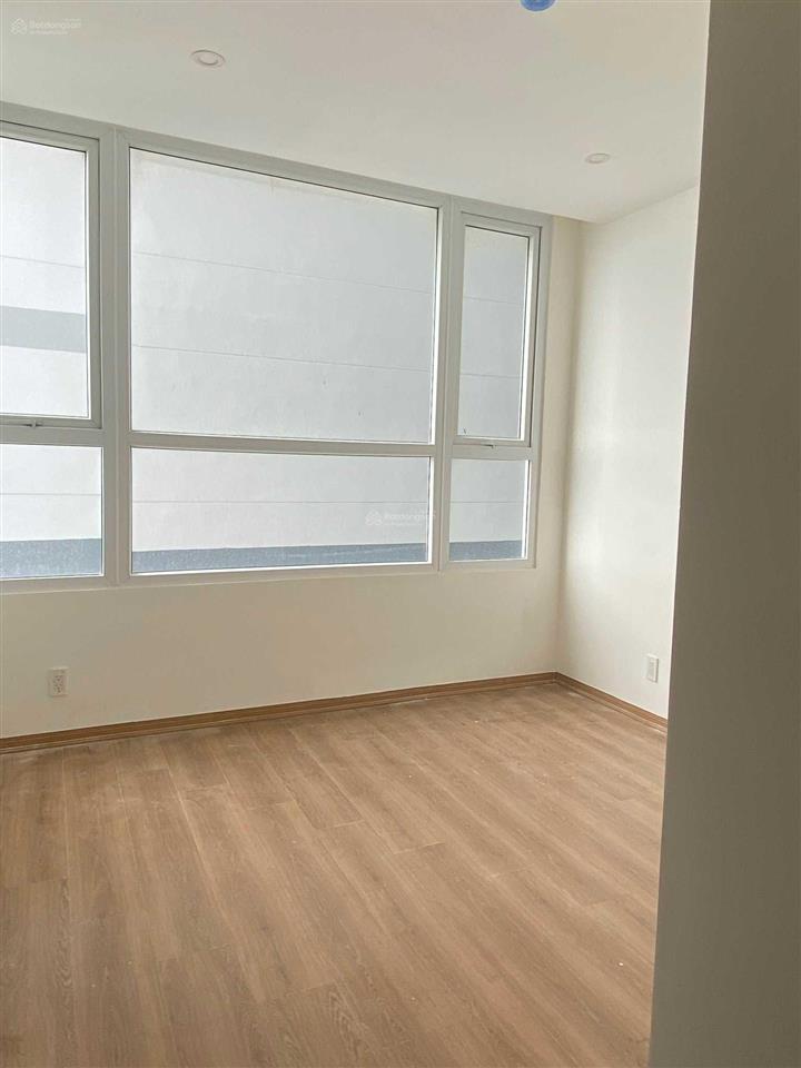 Cho thuê căn 2pn giá 8  10 triệu ở ngay, tầng đẹp view thoáng,  0907 174 ***