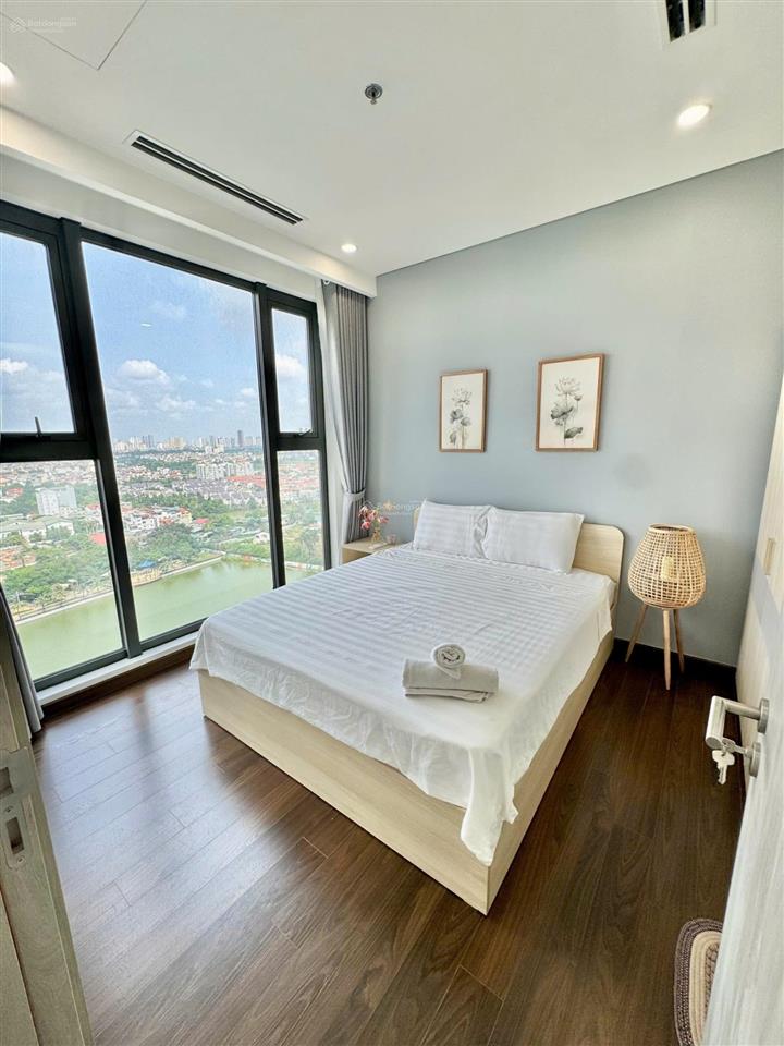 Bán căn 2pn+, 63.72m2 chỉ 5 tỷ 890 view hồ tòa a masteri  smart city.  chính chủ em thúy