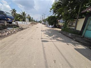 Bán đất mt đường nhị bình 17 dt(18.8x53m) có 200m thổ cư. vị trí đẹp, giá 17tỷ (tl)