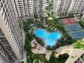 Gia đình cần bán căn 2 + 1 vinhomes smart city, full đồ view bể bơi 5.5 tỷ.  0949 891 ***