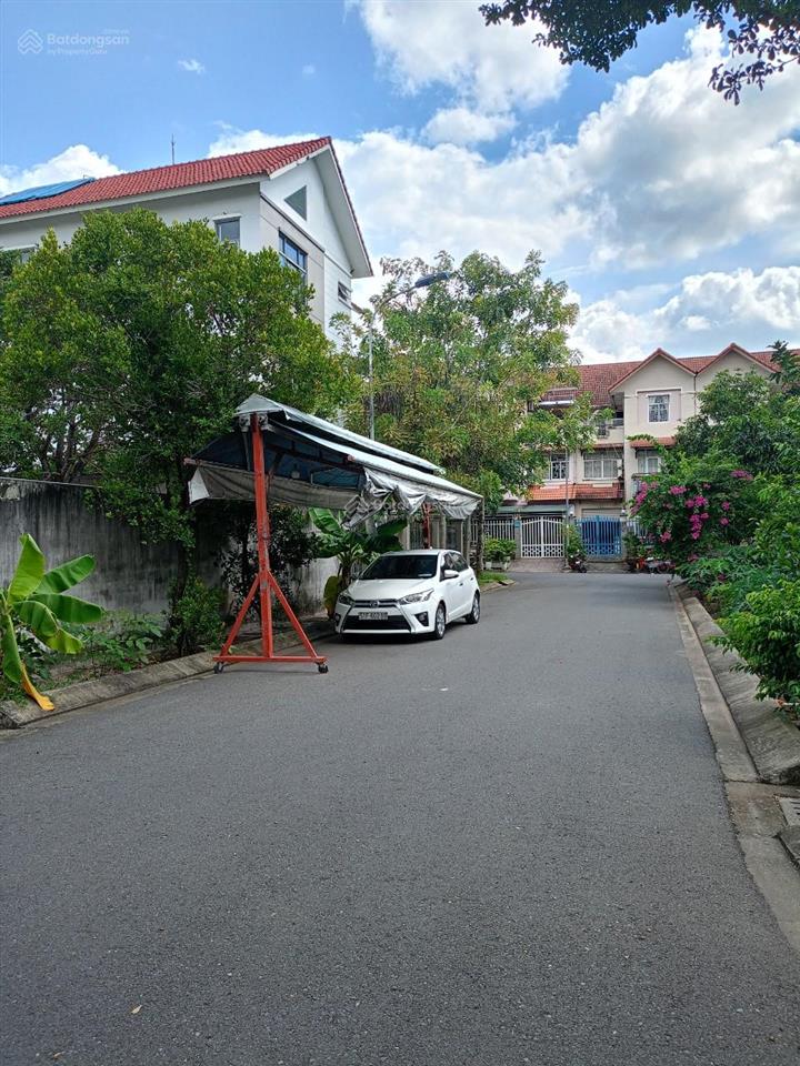 Bán đất biệt thự kdc conic 13b, phong phú, bình chánh, giá bán 67,5 triệu/m2 (tl). dt 288m2 (shr)